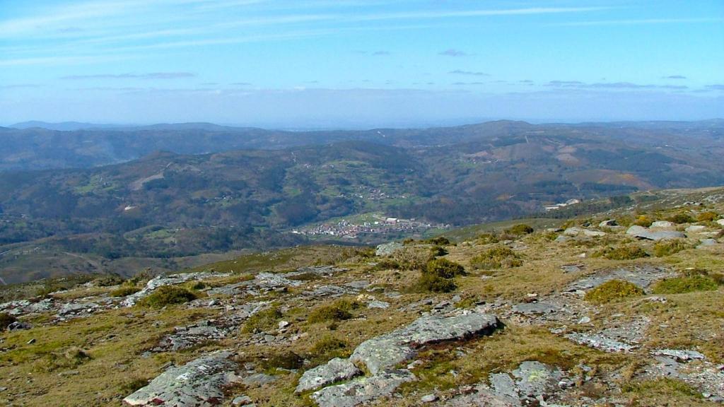 Comuneros convocan una manifestación este sábado en Santiago para defender el monte vecinal