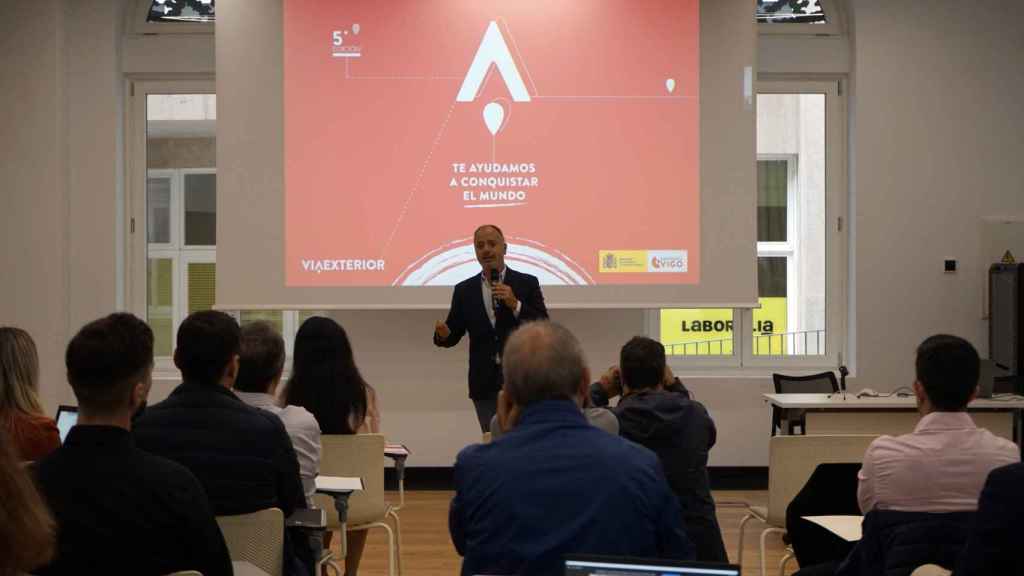 David Regades presenta Via Exterior, en septiembre de 2022.