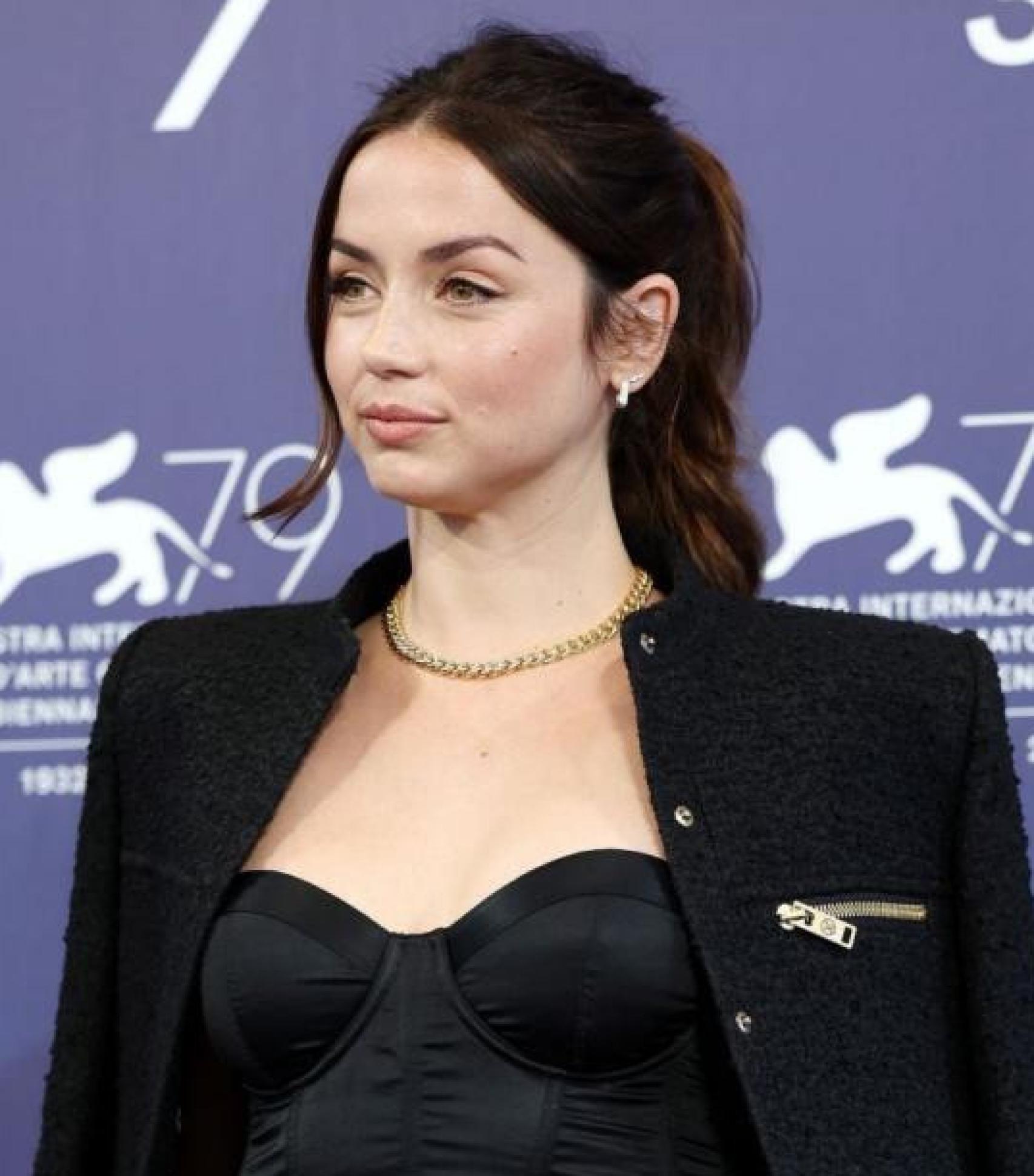 Ana de Armas en el Festival de cine de Venecia