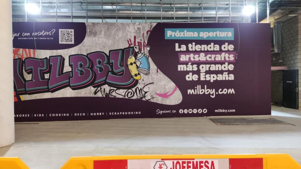 Anuncio de la apertura de 'Milbby' en Luz del Tajo de Toledo.