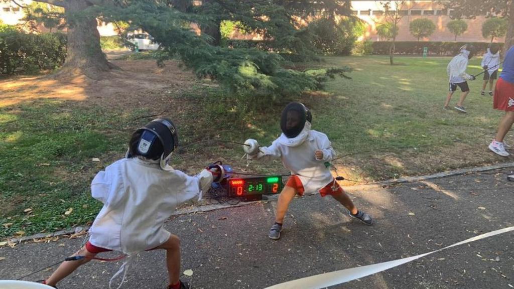 Esgrima en  la VI Feria del Deporte en Las Moreras