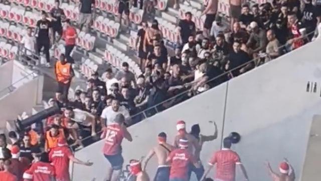 Vergüenza en la Conference League: el Niza-Colonia, retrasado por violentos enfrentamientos entre ultras