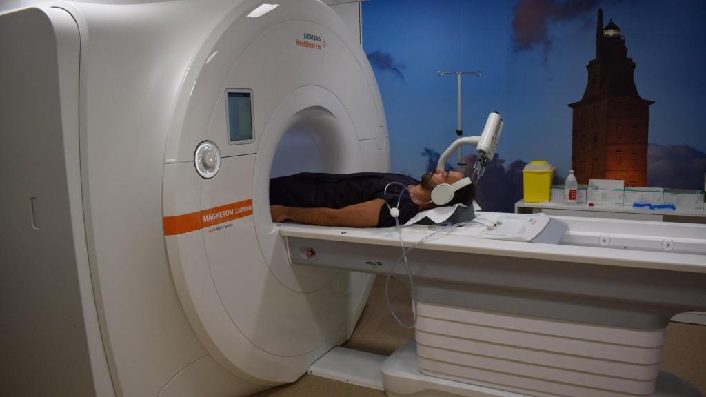 La resonancia de 3 Teslas adquirida por el HM Modelo de A Coruña.