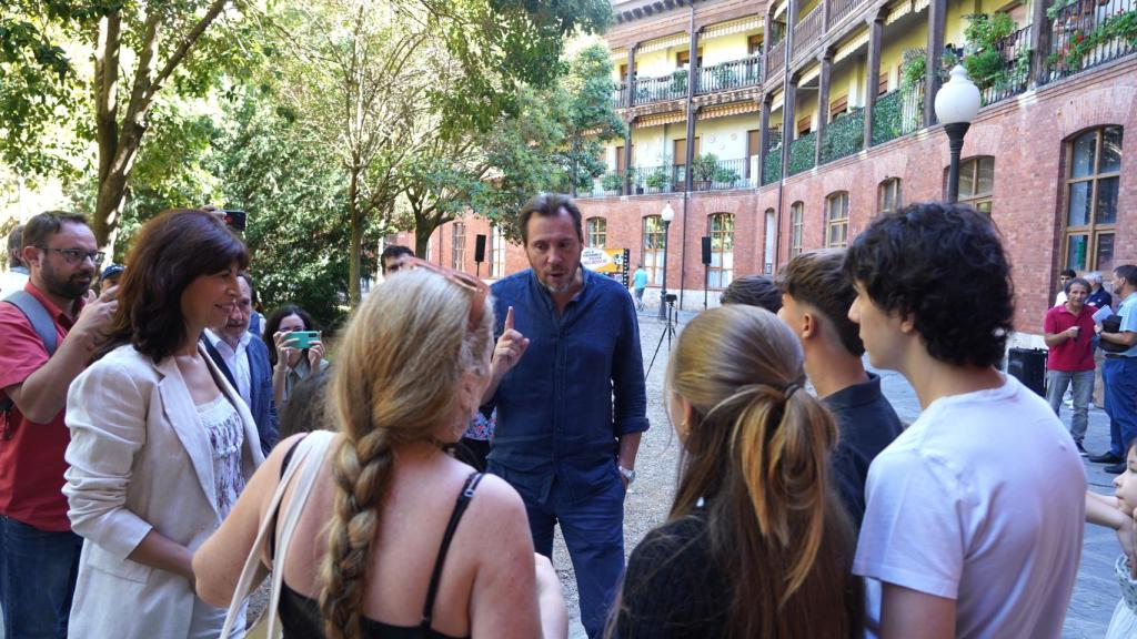 El alcalde de Valladolid, Óscar Puente, en la ruta teatralizada 'Voy a pasármelo bien'