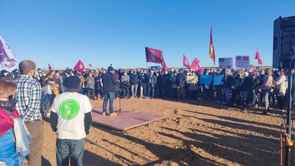 Una concentración de la Plataforma Pro Biorrefinerías de La Robla y Barcial del Barco