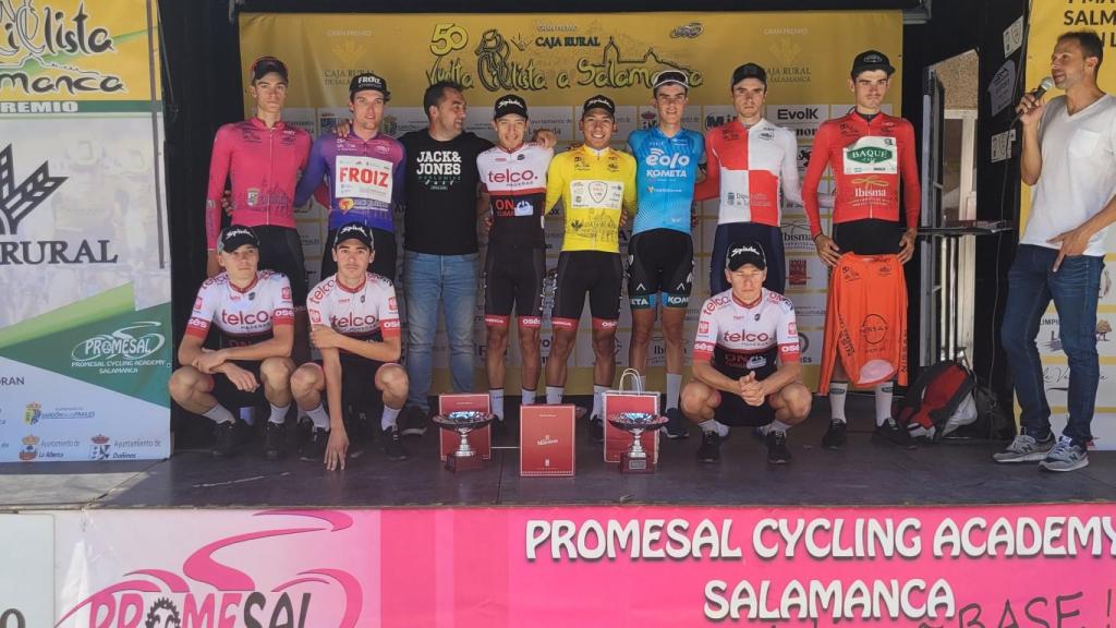 Podio completo de triunfadores