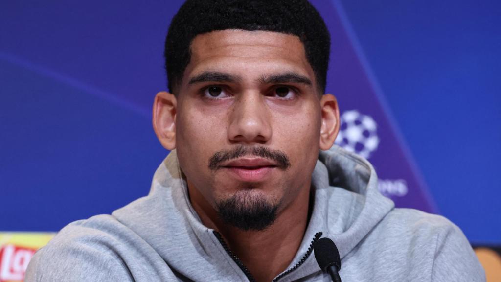 Ronald Araujo, en rueda de prensa de la UEFA Champions League