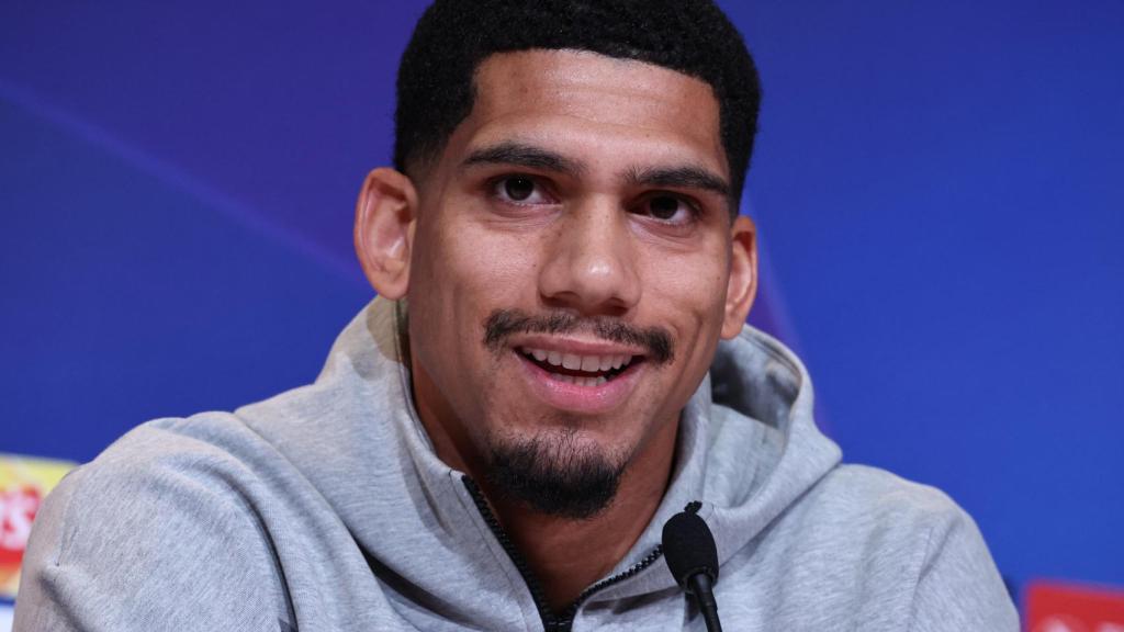 Ronald Araujo, en rueda de prensa de la UEFA Champions League