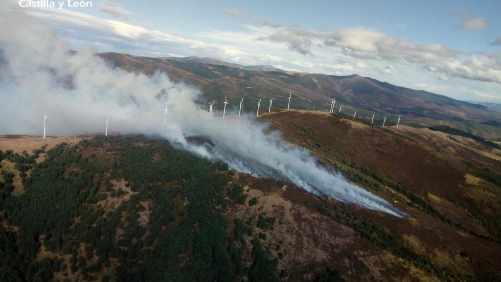 Incendio en la localidad de Mazueco