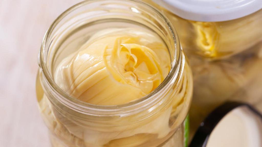 Receta de alcachofas de bote con jamón.