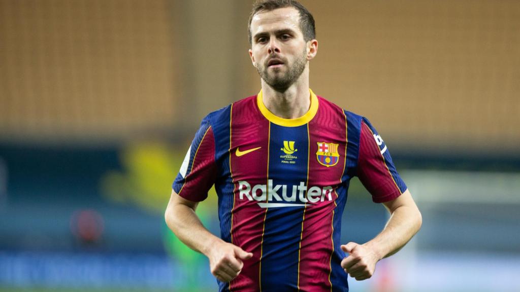 Miralem Pjanic, en un partido con el FC Barcelona