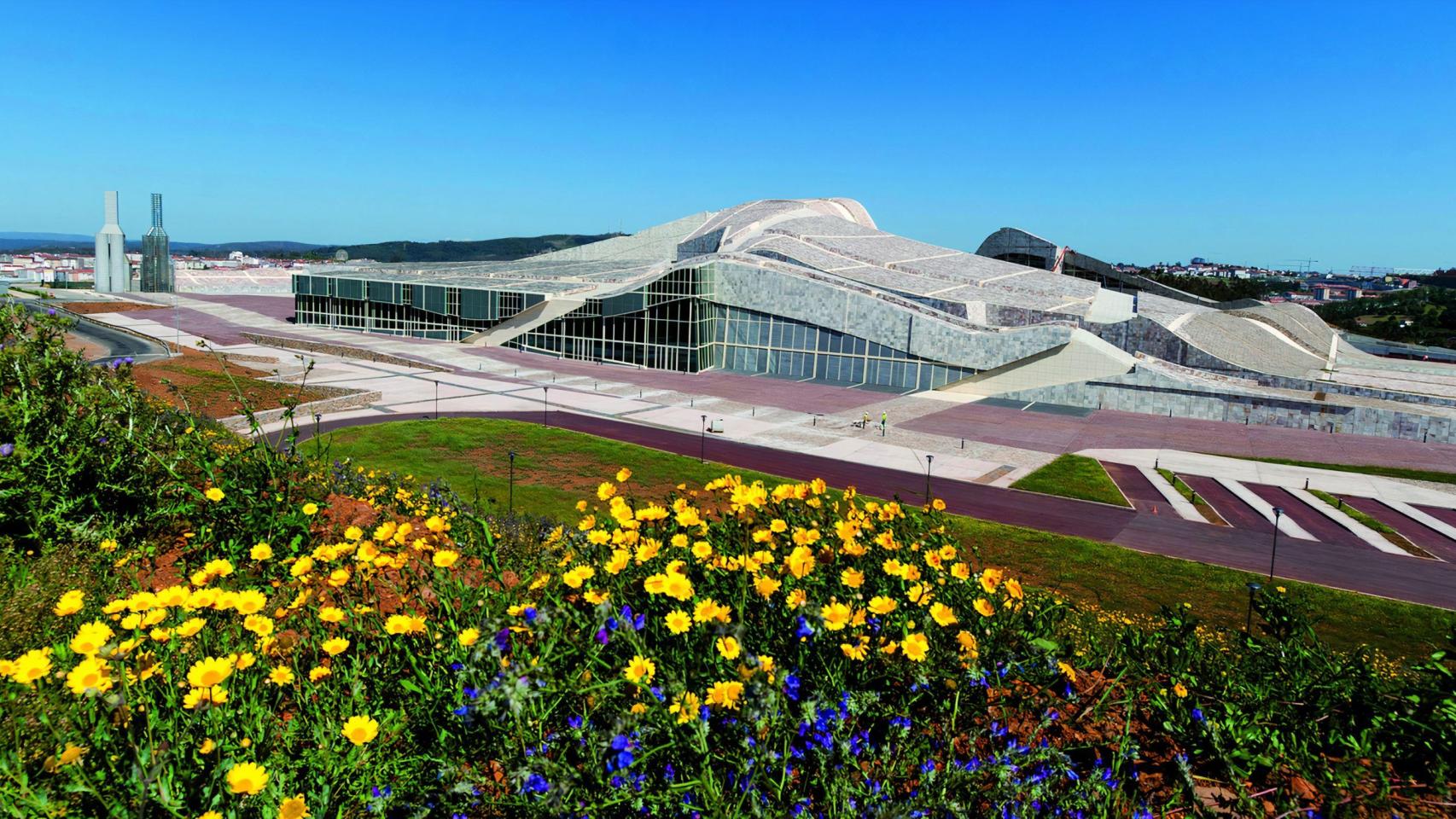 Imagen exterior de la Ciudad de la Cultura.