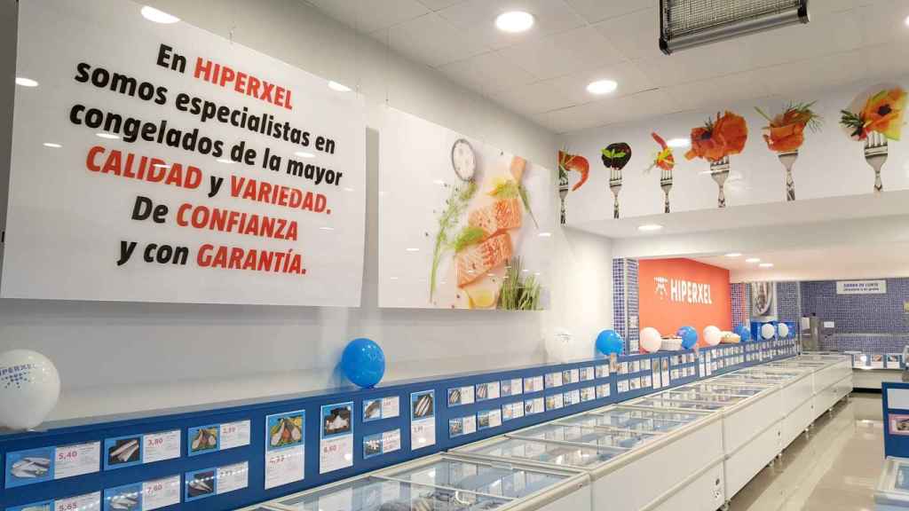 Establecimiento de la cadena gallega Hiperxel.