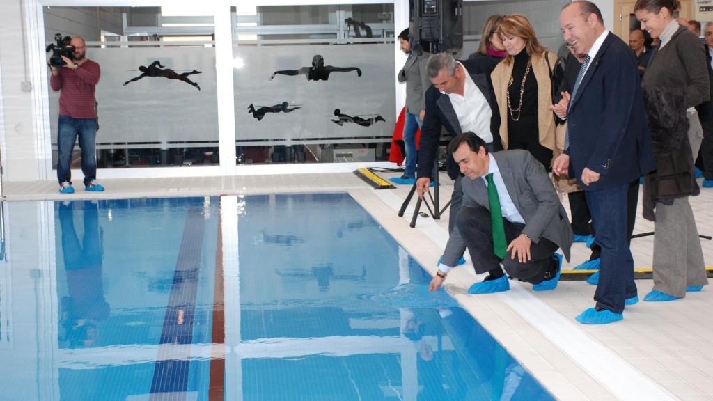 El expresidente de la Diputación, Fernando Martínez-Maillo; y el exalcalde de Morales del Vino, José María Barrios, el día de la inauguración de Morales Sport