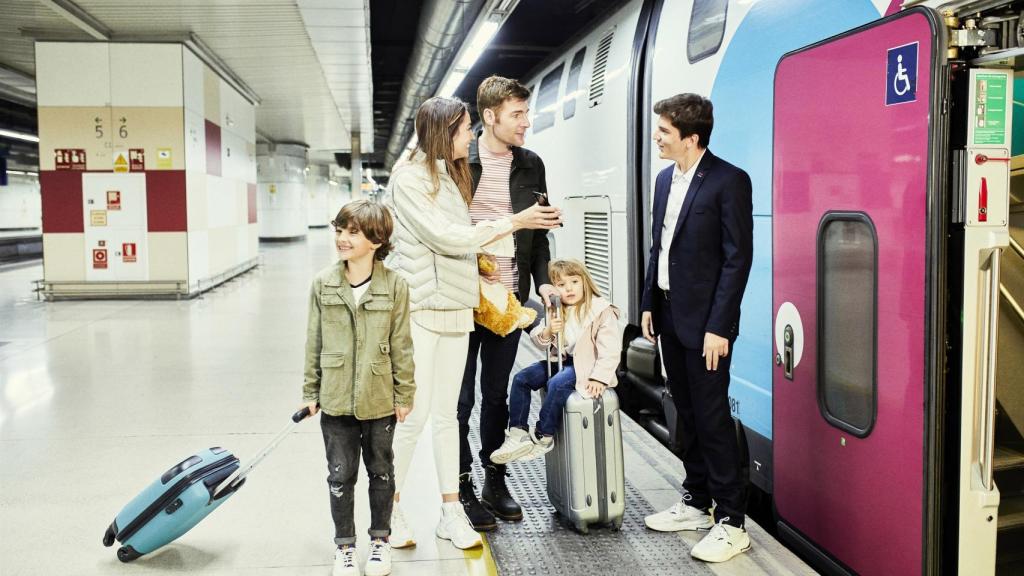 Presentación de los trenes lowcost.