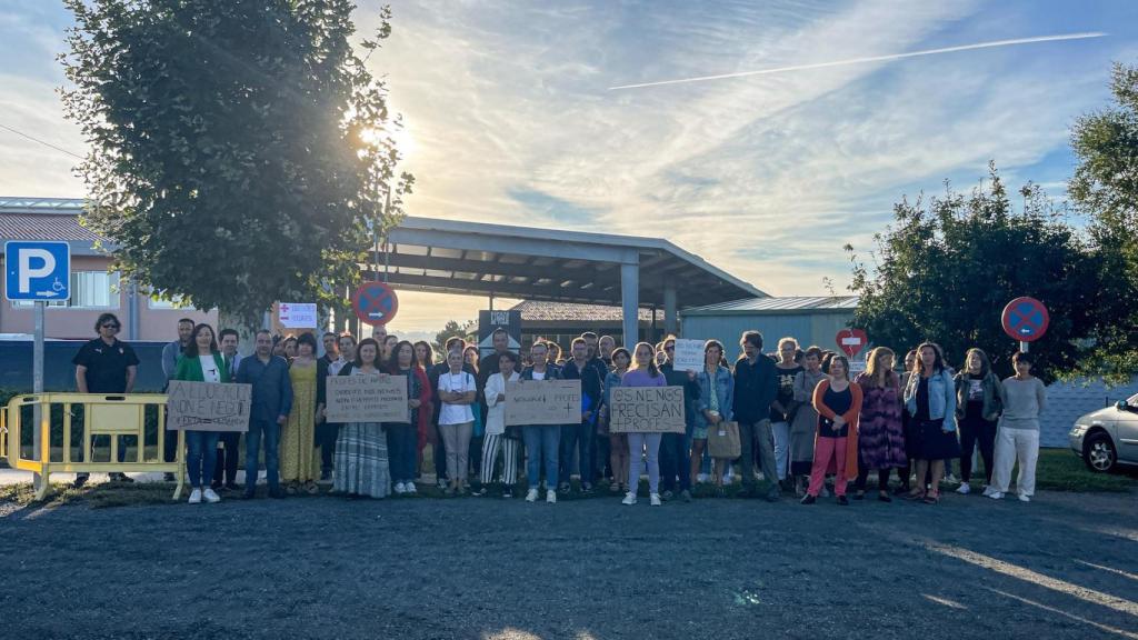 Comunidad educativa del CPI Cruz de Sar de Bergondo (A Coruña).