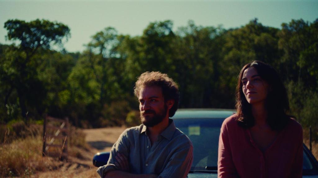 Pol López y Vicky Luengo en 'Suro'