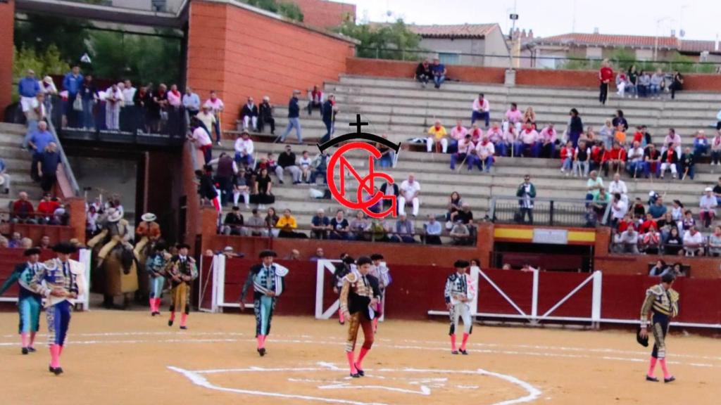 Paseíllo en la última de feria de Tordesillas