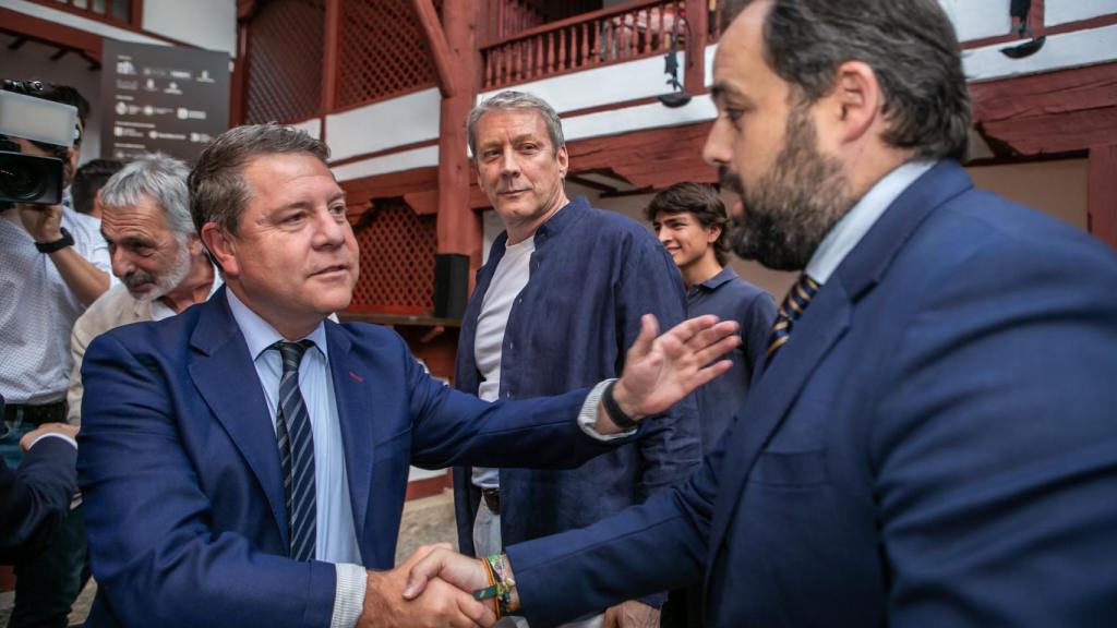 Emiliano García-Page y Paco Núñez, en una imagen de este verano en Almagro