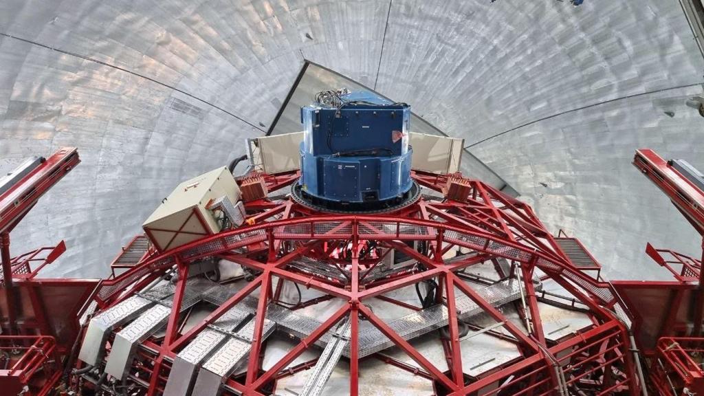 Instrumento Osiris en su nueva posición.