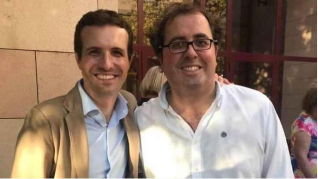 Alberto Casero, junto a Pablo Casado.