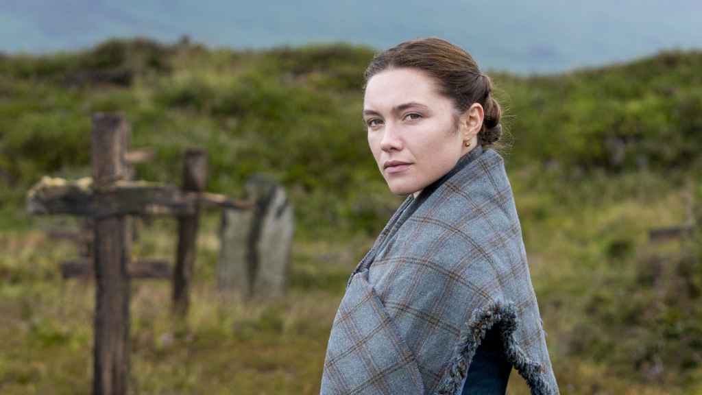 Florence Pough en 'The Wonder', de Sebastián Leilo