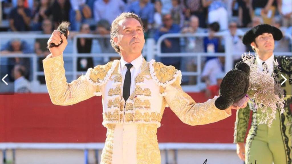 Oreja de peso de Álvaro de la Calle en Arles (Francia)