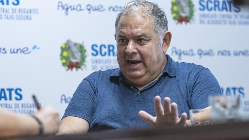 Lúcas Jiménez (Scrats) prosigue con sus argumentos.