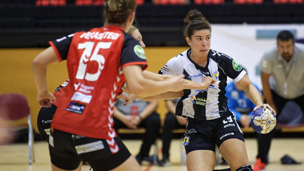 Momento del partido entre Zubileta Evolution Zuazo Barakaldo y el Costa del Sol Málaga