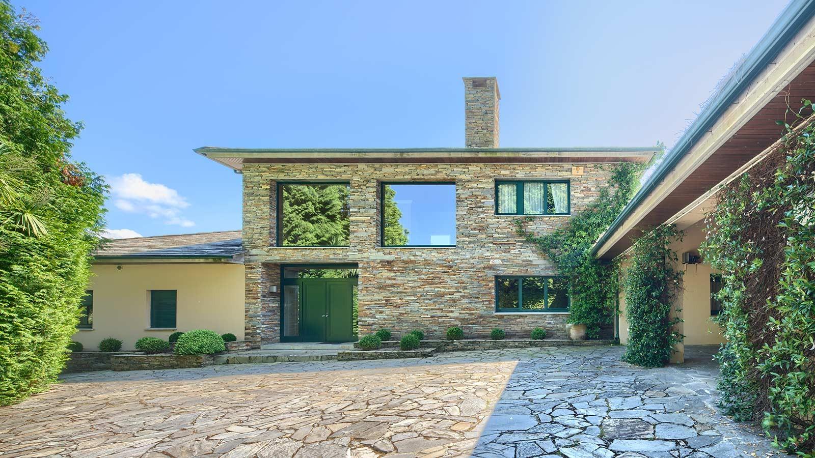 Fotos de la propiedad a la venta en O Pinar (fuente: Ünique)