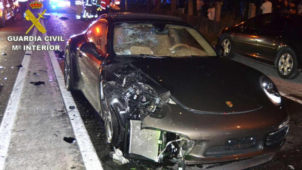 Accidente mortal entre una moto y un turismo en Meis (Pontevedra)