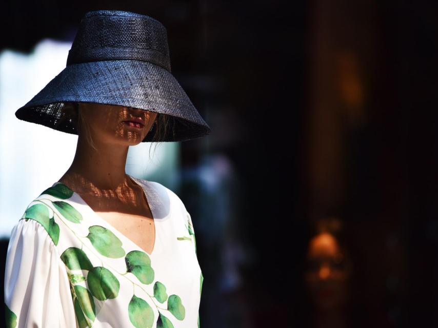 Modelo del desfile de Devota & Lomba en el Thompson Madrid.