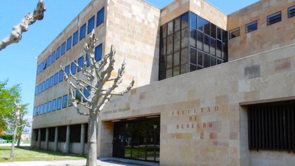Imagen del edificio de la Facultad de Derecho en León