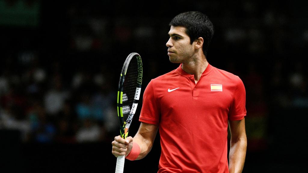 Alcaraz y Bautista comandan el triunfo de España para estar en la fase final de la Copa Davis