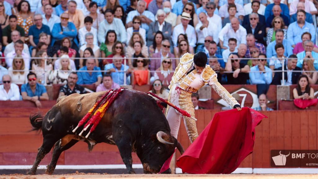 Enorme natural de Alejandro Talavante al segundo toro