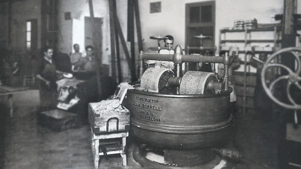 Fábrica de café y turrón.