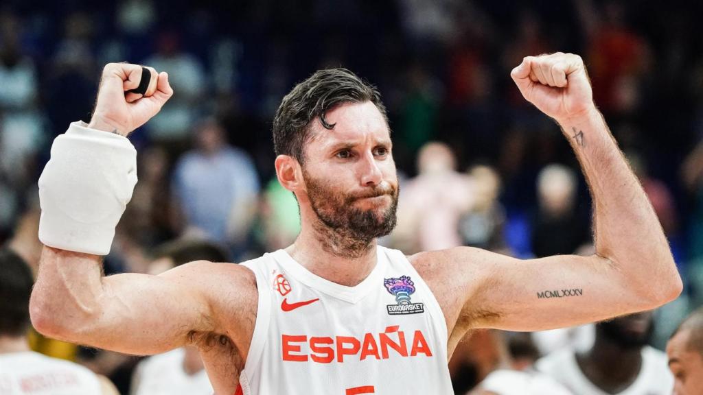 Rudy Fernández celebra la victoria de España en el Eurobasket.