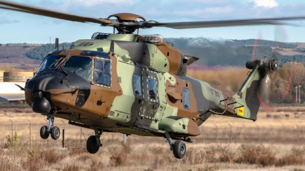 Helicóptero multipropósito NH-90 del Ejército.
