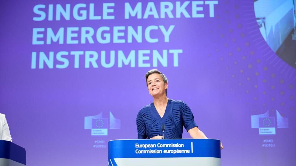 La vicepresidenta de la Comisión, Margrethe Vestager, durante una rueda de prensa.