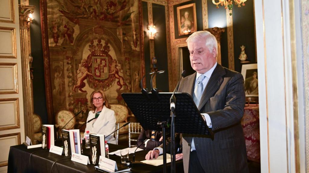 Fernando Martínez de Irujo, duque de Alba, en la presentación del libro.
