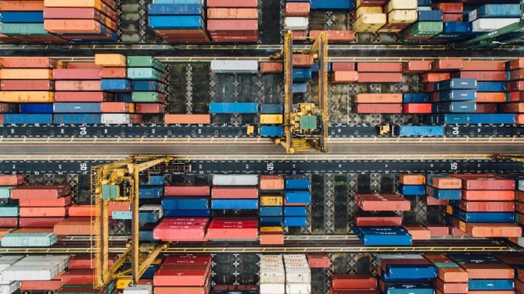 Imagen de recurso de contenedores para exportación.