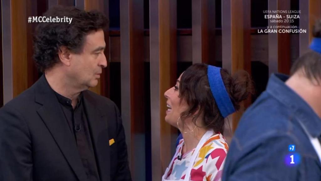 El divertido percance que paraliza la prueba de María Escoté en 'MasterChef Celebrity': ¡Se me ha roto!