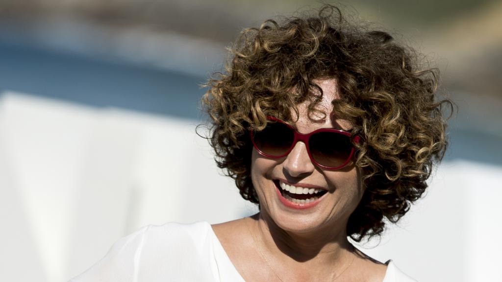 Anna R. Costa estrena su primera serie como creadora en solitario, 'Fácil', la adaptación del libro de Cristina Morales