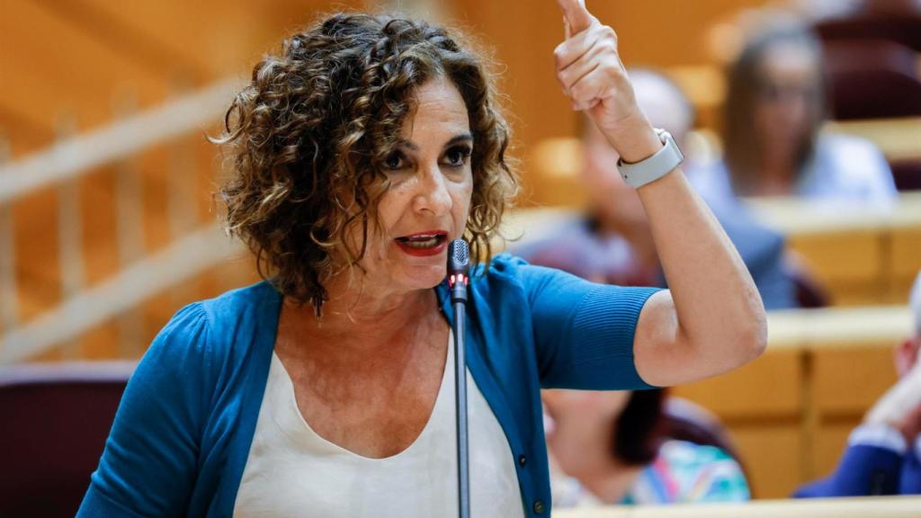 La ministra de Hacienda, María Jesús Montero, este martes en el Senado.