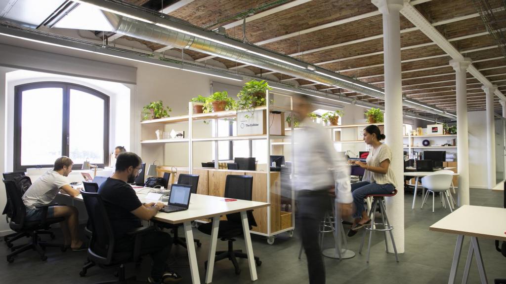Instalaciones de The Collider , el centro de 'producción asistida' de startups con sede en Barcelona.