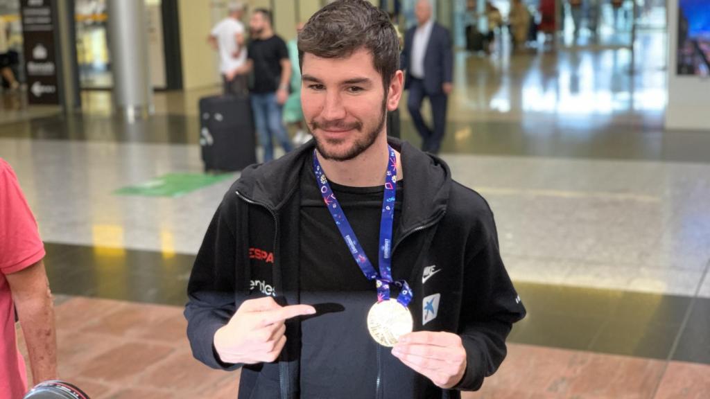 Darío Brizuela en la estación María Zambrano
