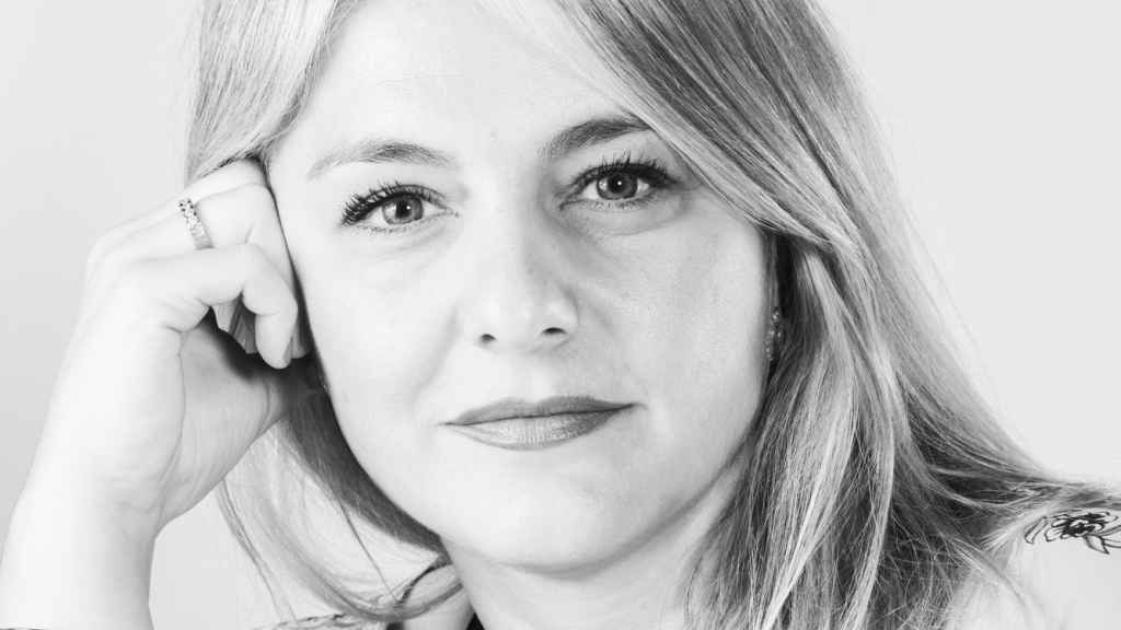 La autora Lorena Rienzi