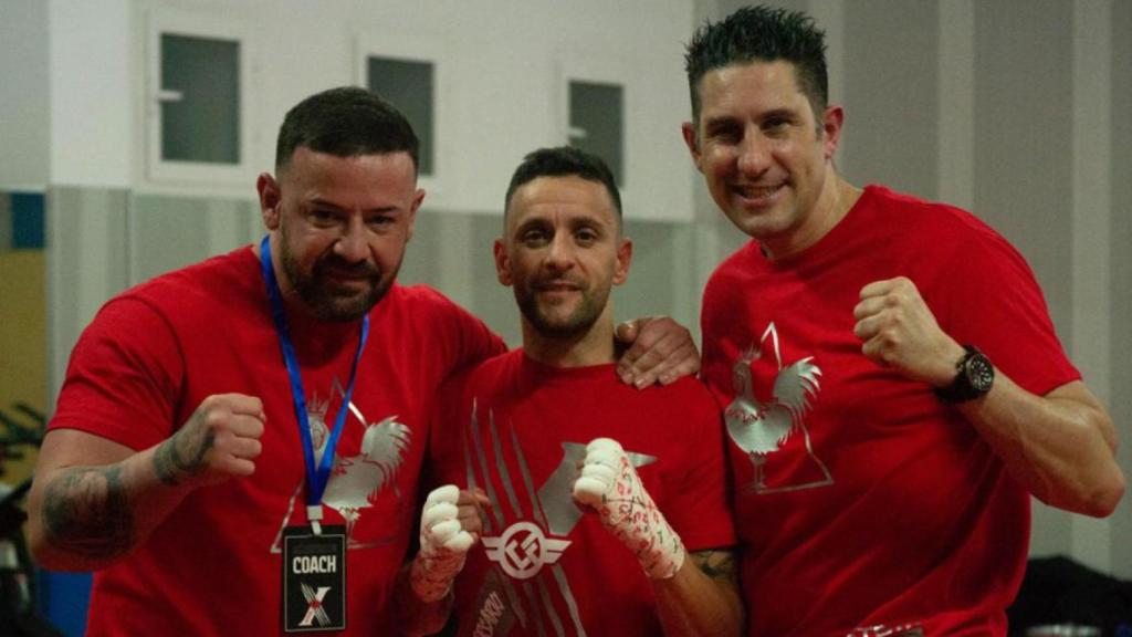 Manuel García Barrio (entrenador), David Lahm y Antonio Ricobaldi (mánager)