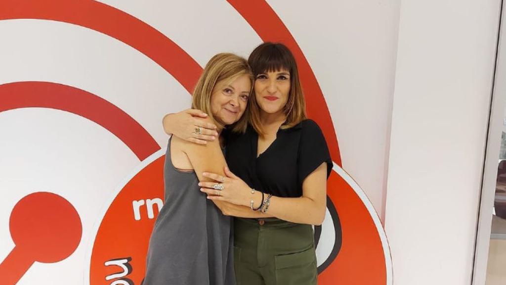Pepa Fernández y María Rozalén. Foto: Instagram @rozalenmusic.