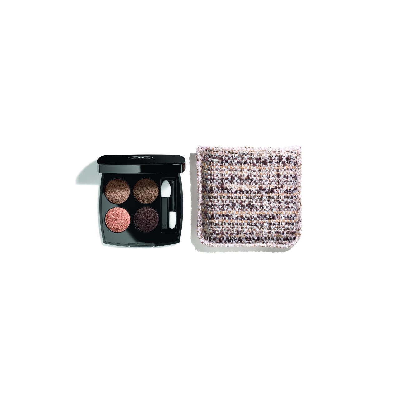 Les 4 Ombres Tweed, de Chanel (78 €).